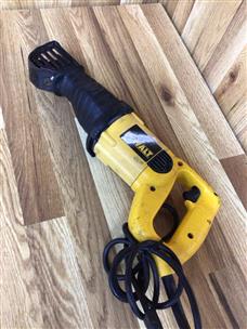 DEWALT DW304P Acceptable Buya